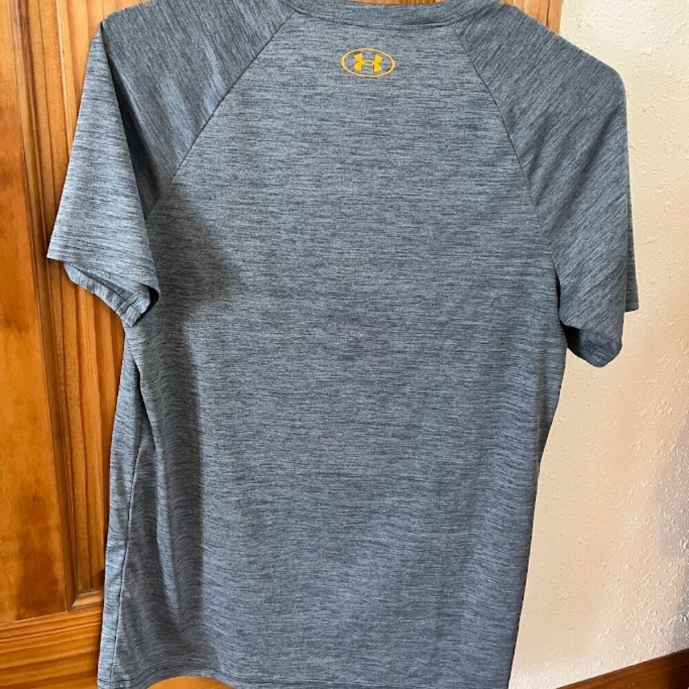 Under Armour Loose Fit T-Shirt, Youth XL, Blue Gray with Yellow Logo - Picture 2 of 3